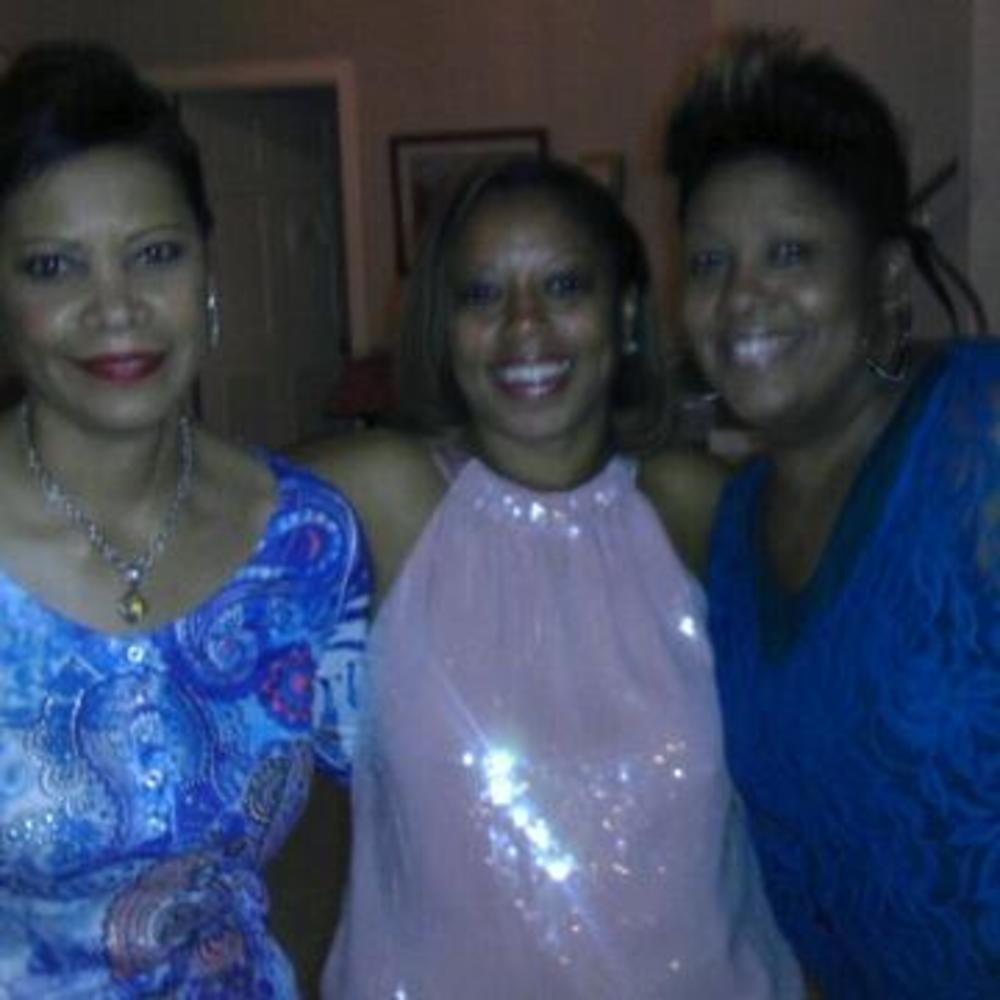 Meet your Posher, Angela